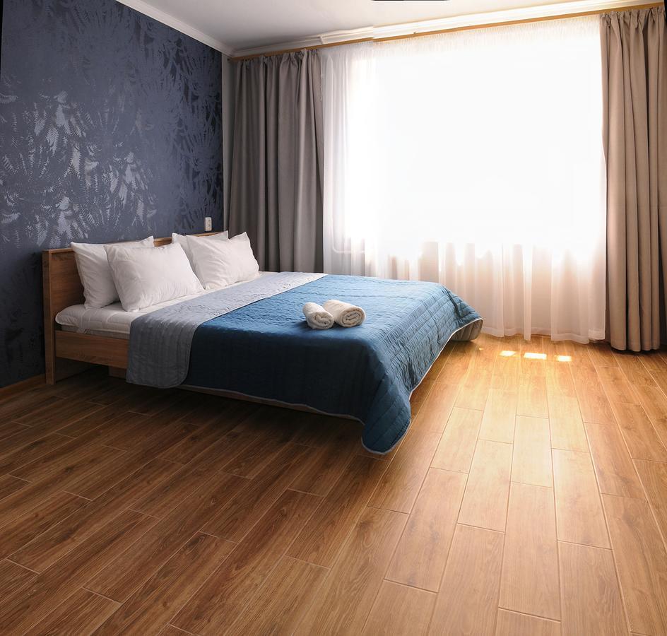 Scandinavian Poltava Apartments With 2 Rooms, 3 Beds 1 Sofa Exteriér fotografie